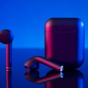 Беспроводные наушники Samsung Galaxy Buds по суперцене 6 799 рублей