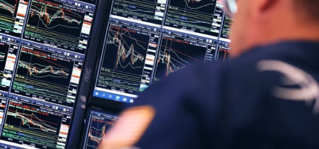 Dow Jones в пятницу достиг рекорда на данных с рынка труда