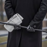 В безумном максе Крис Хемсворт