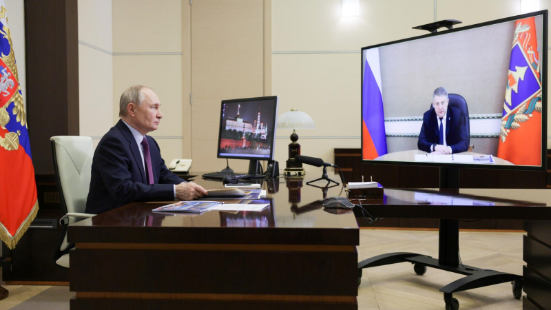 Богомаз доложил Путину о росте зарплат в Брянской области