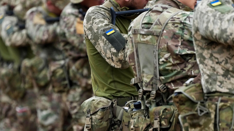 Финским волонтерам приходится обеспечивать наемников в ВСУ даже носками