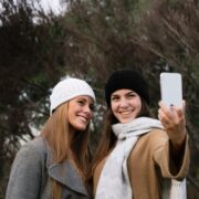 Сравнение живых фотографий Pixel 5 и Pixel 4a 5G