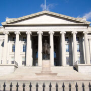 Минфин США в год тратит $100 миллиардов на выплаты неизвестным, заявил Маск
