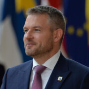 Президент Словакии поддержал повышение расходов НАТО на оборону