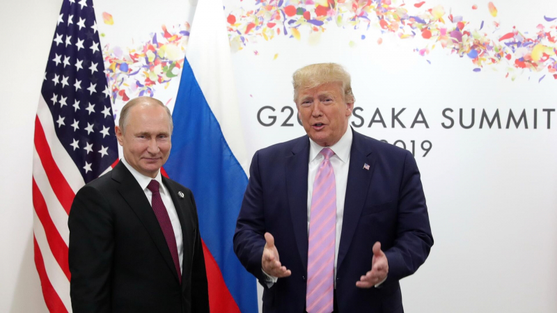 Во Франции выступили с отчаянным призывом после беседы Путина и Трампа