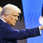Против всех. Трамп совершил вторую ошибку