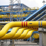 Эксперт оценил возможный дефицит поставок газа в КНР из-за торговой войны