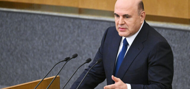 Мишустин поручил сохранить низкие цены на электричество