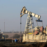 ОПЕК сообщила об увеличении экспорта нефти из России и Центральной Азии