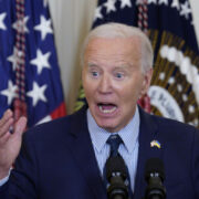 Байден осудил внешнюю политику Трампа