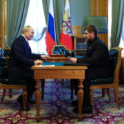 Кадыров доложил Путину о росте экономических показателей в Чечне