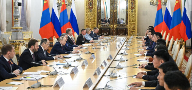 Путин оценил рост товарооборота между Россией и Монголией