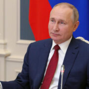 Путин заявил, что селекция и семеноводство находятся в поле зрения властей