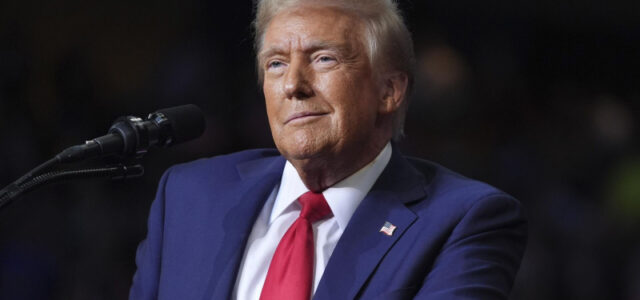 Трамп предрек крах американской экономике в случае отмены пошлин