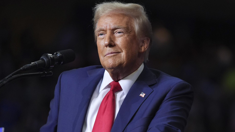 Трамп рассказал о работе над эвакуацией американцев c Ближнего Востока