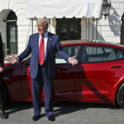 Трамп разочаровался в Маске