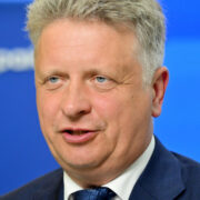 Закон о локализации сильно не повлияет на «АвтоВАЗ», считает Соколов