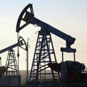 Эксперты ожидают форсированное наращивание нефтедобычи ОПЕК+ в августе