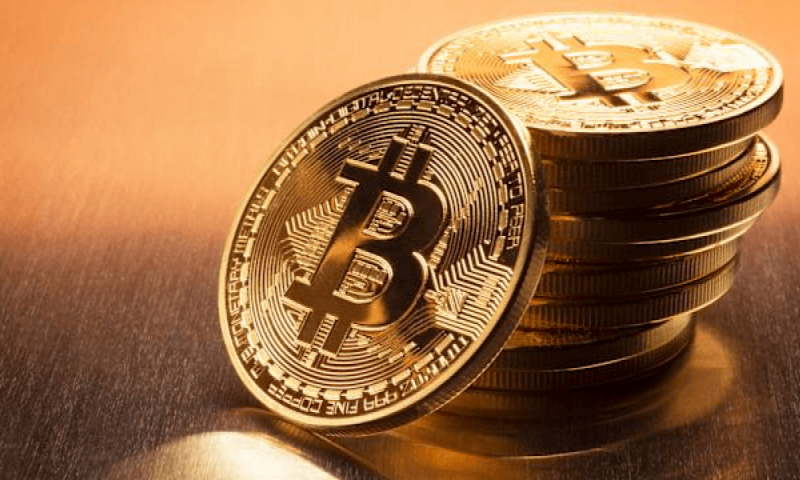 Биткоин удерживается на уровне 500, поскольку Трамп сигнализирует о возможности прекращения войны с Ираном