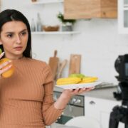 Как чистить апельсины по экватору просто и быстро