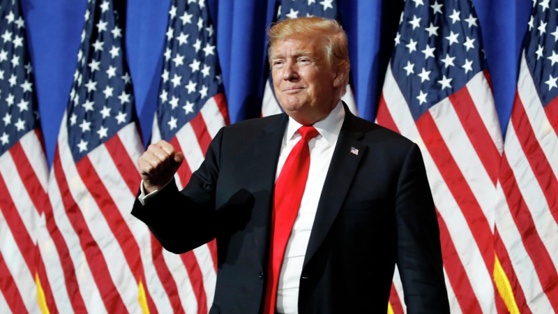 Эксперт назвал введение Трампом пошлин против Китая диалогом с позиции силы