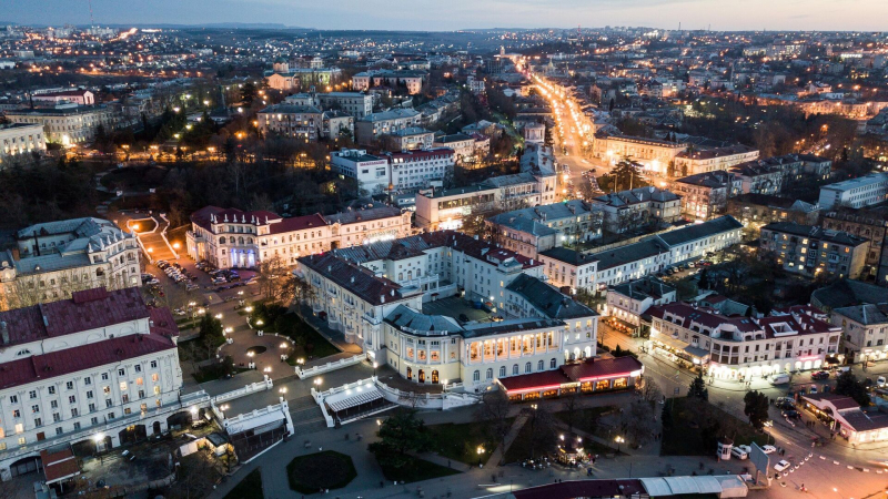Правительство выделило 1,8 миллиарда рублей на развитие Крыма и Севастополя