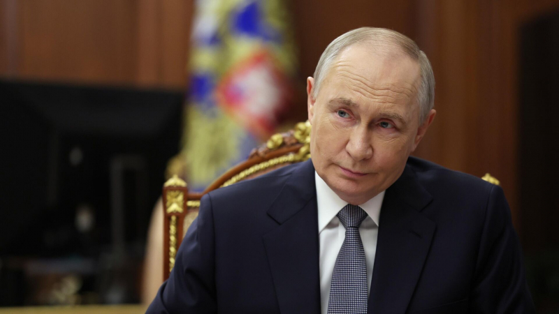 Путин предложил обсудить вопрос сбалансированного роста экономики