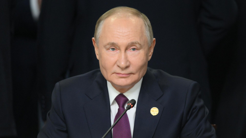Путин рассказал о развитии института самозанятых