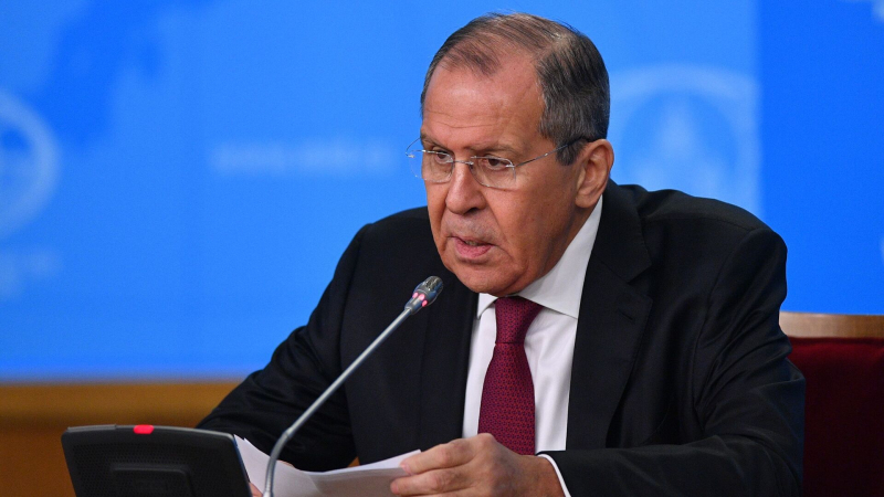 Рост военных расходов в ЕС создает угрозу налогоплательщикам, заявил Лавров