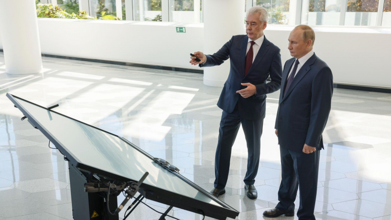 Собянин представил Путину инновационные разработки московских предприятий